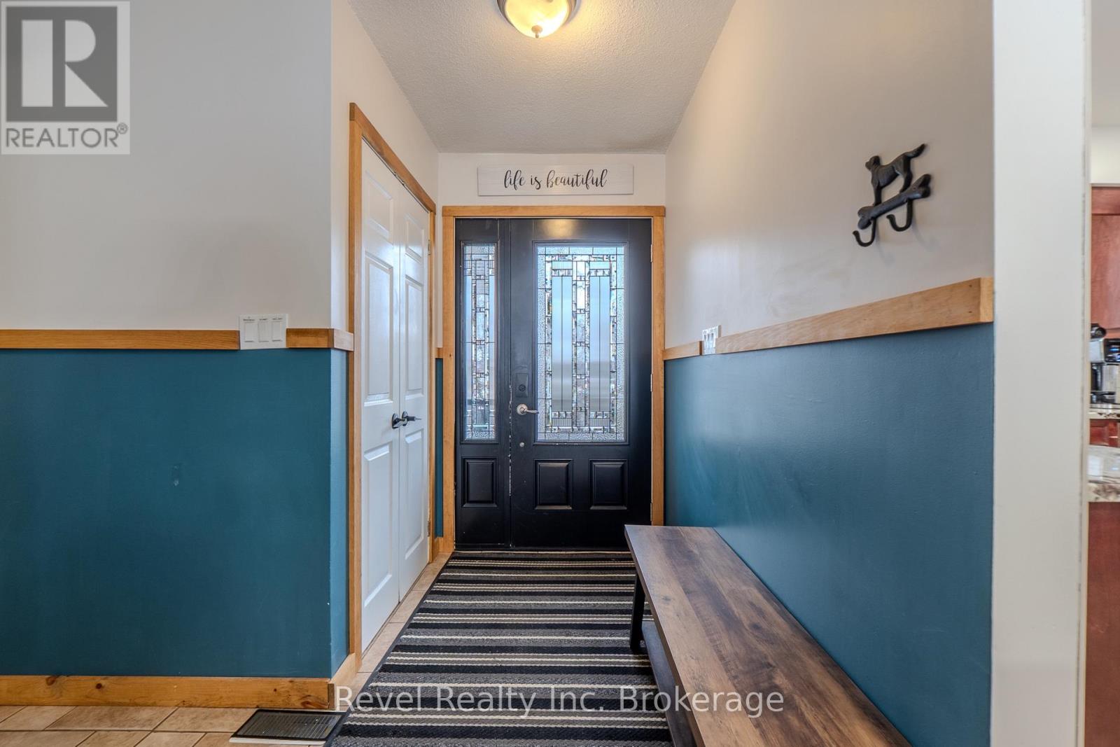 299 Astorville Road, East Ferris, Ontario  P0H 1K0 - Photo 3 - X12962732