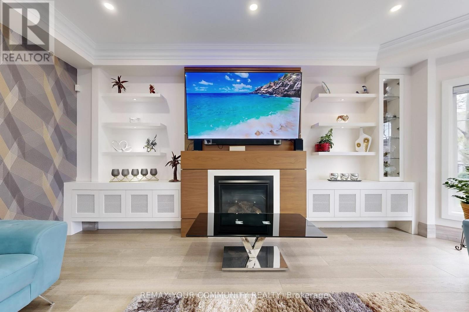 1 Princess Isabella Court, Vaughan (Patterson), Ontario  L6A 4B3 - Photo 13 - N12962742