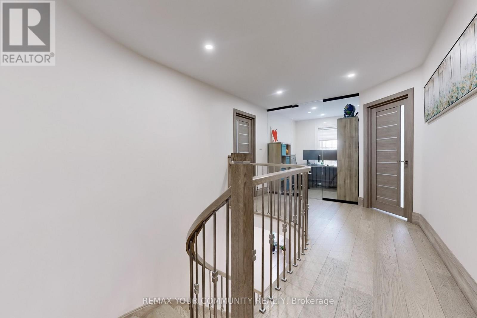 1 Princess Isabella Court, Vaughan (Patterson), Ontario  L6A 4B3 - Photo 29 - N12962742