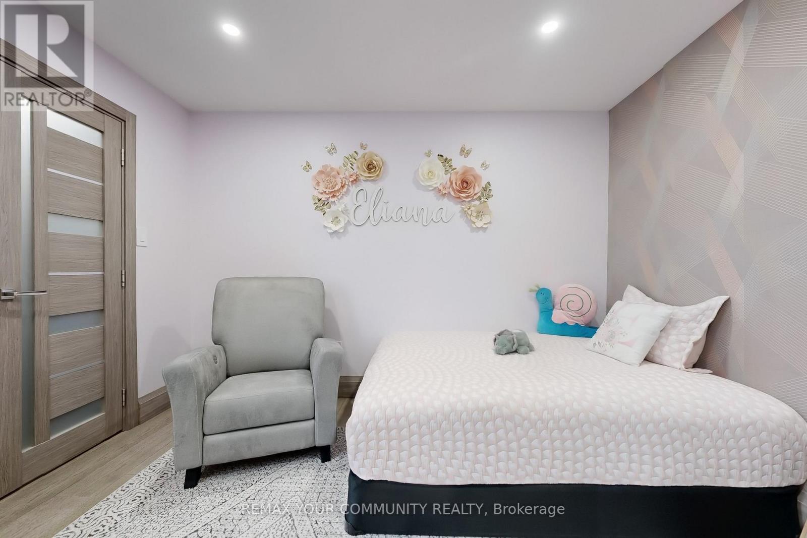 1 Princess Isabella Court, Vaughan (Patterson), Ontario  L6A 4B3 - Photo 36 - N12962742