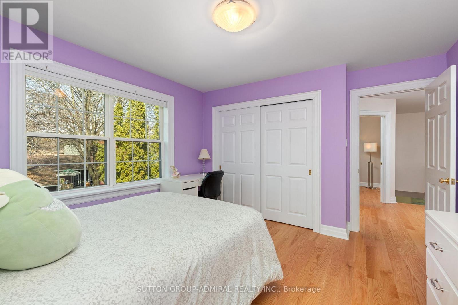 54 Starlight Crescent, Richmond Hill, Ontario  L4C 4X5 - Photo 32 - N12962792