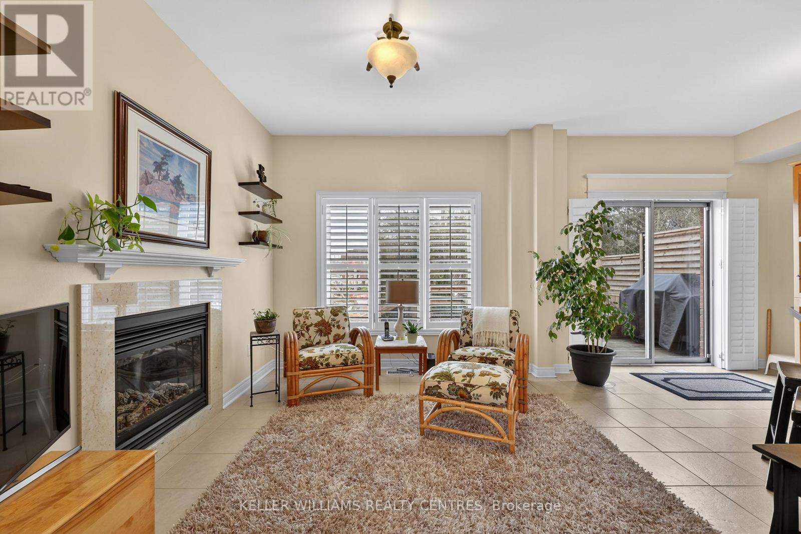 577 Osler Court, Newmarket (Summerhill Estates), Ontario  L3X 2P4 - Photo 13 - N12962824