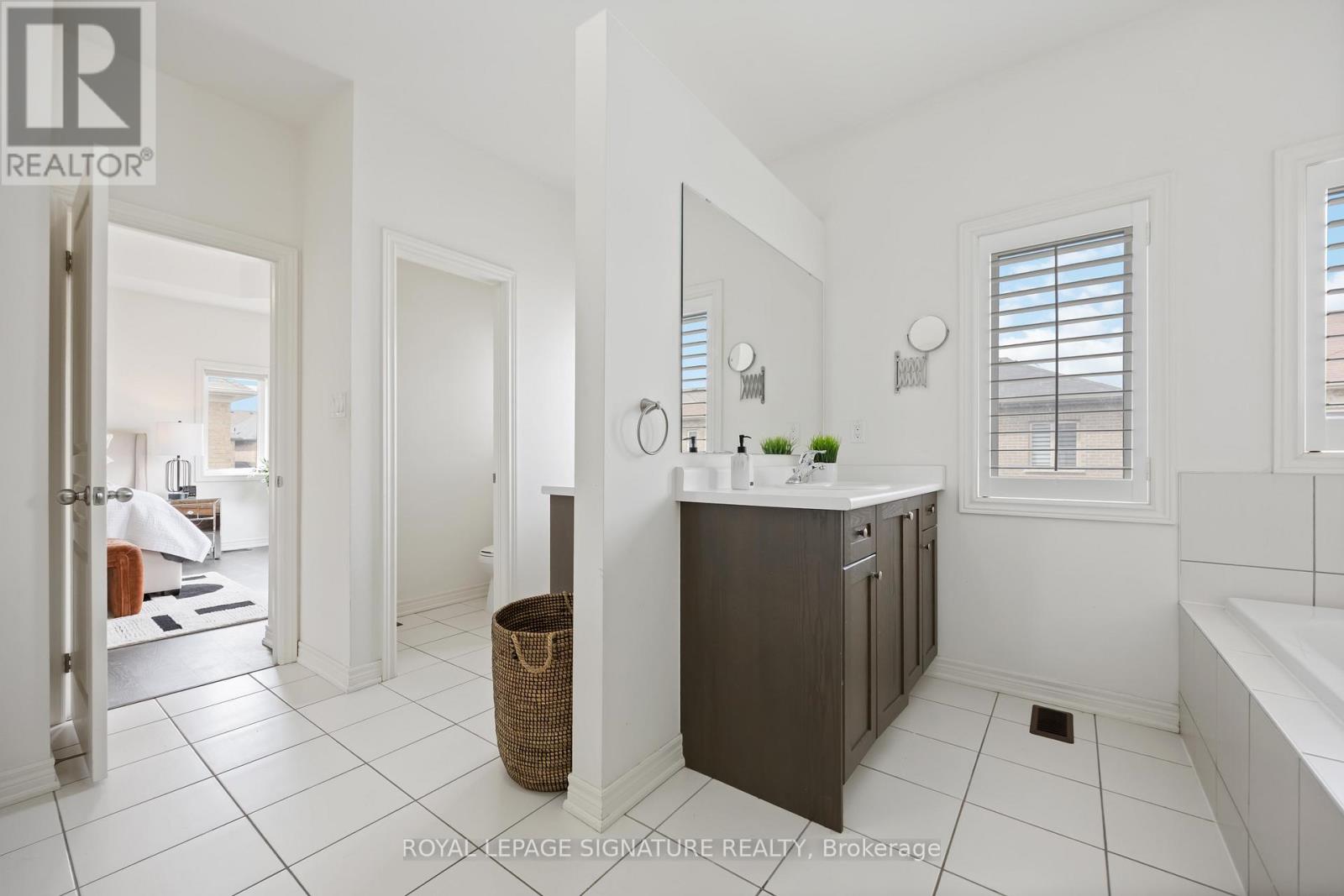 99 Card Lumber Crescent, Vaughan (Kleinburg), Ontario  L4H 3Z1 - Photo 24 - N12962848