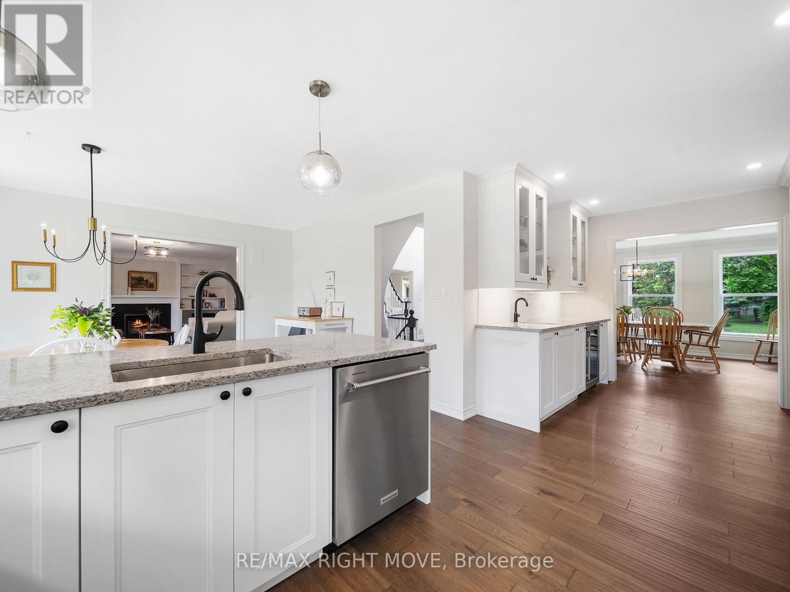 1998 Voyageur Circle, Severn (Bass Lake), Ontario  L3V 7L3 - Photo 10 - S12962726