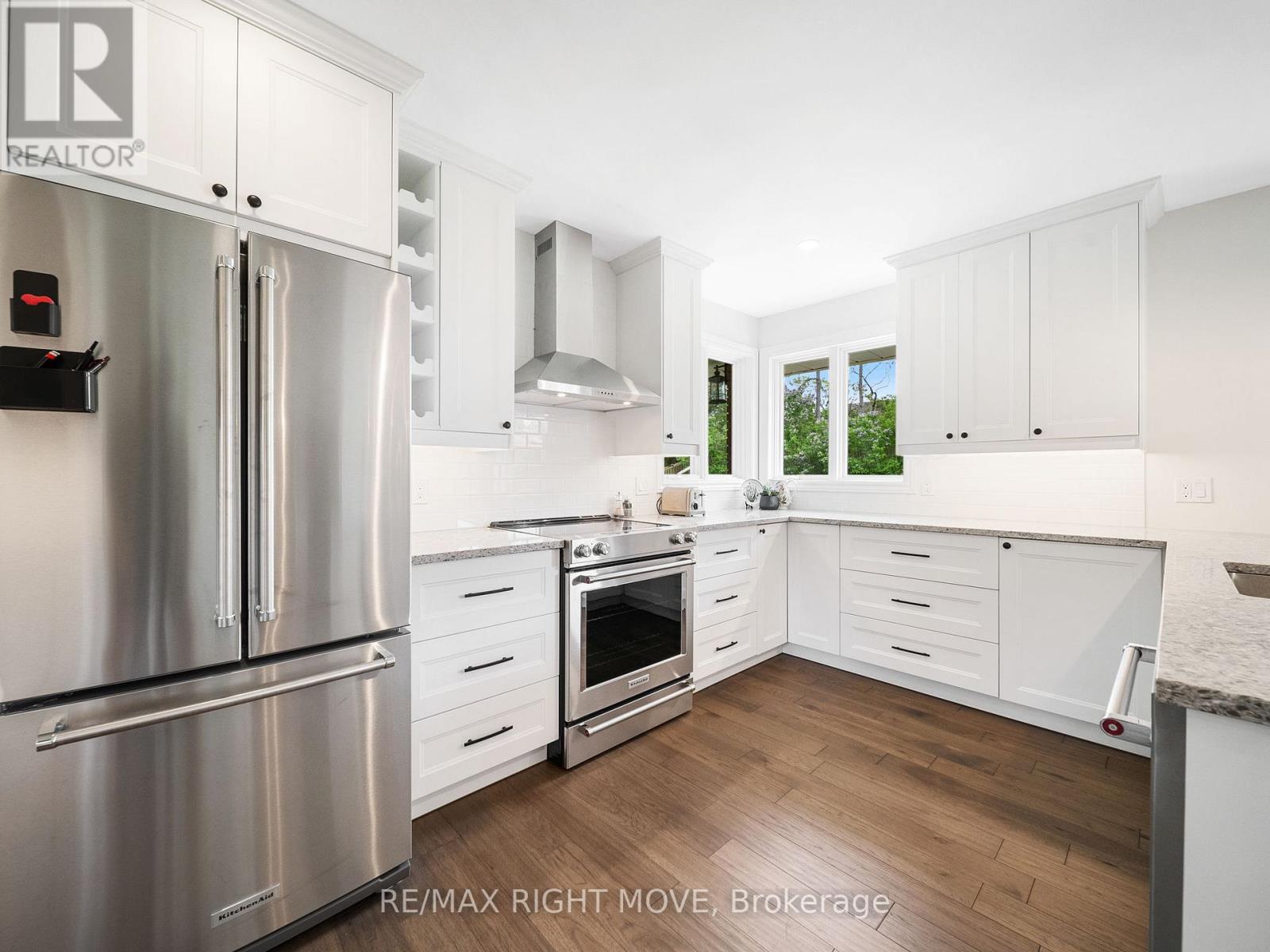 1998 Voyageur Circle, Severn (Bass Lake), Ontario  L3V 7L3 - Photo 8 - S12962726