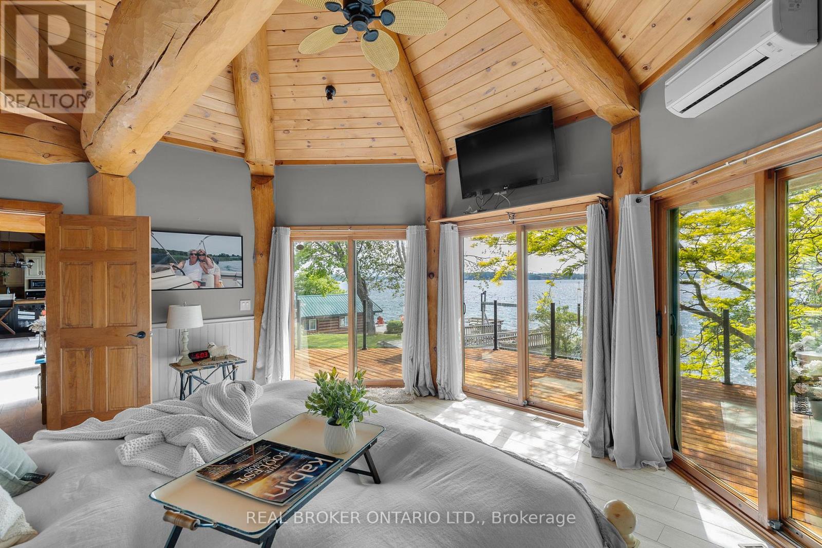 99 Creighton Street, Ramara (Atherley), Ontario  L3V 1B4 - Photo 18 - S12962850