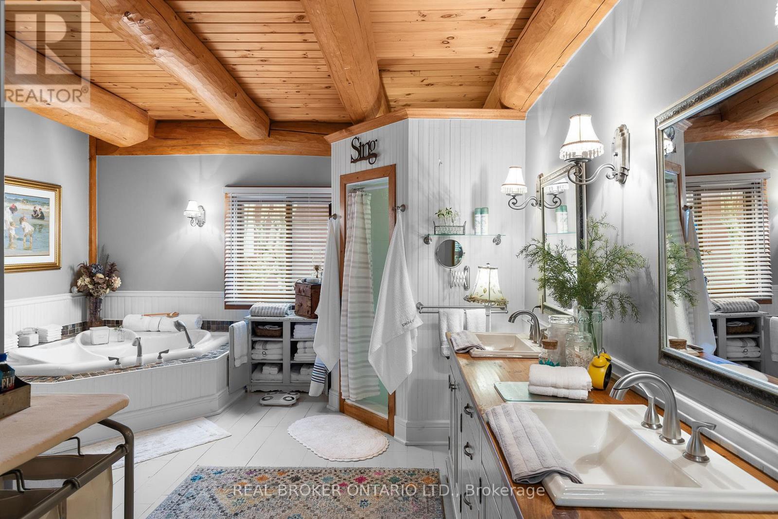 99 Creighton Street, Ramara (Atherley), Ontario  L3V 1B4 - Photo 22 - S12962850