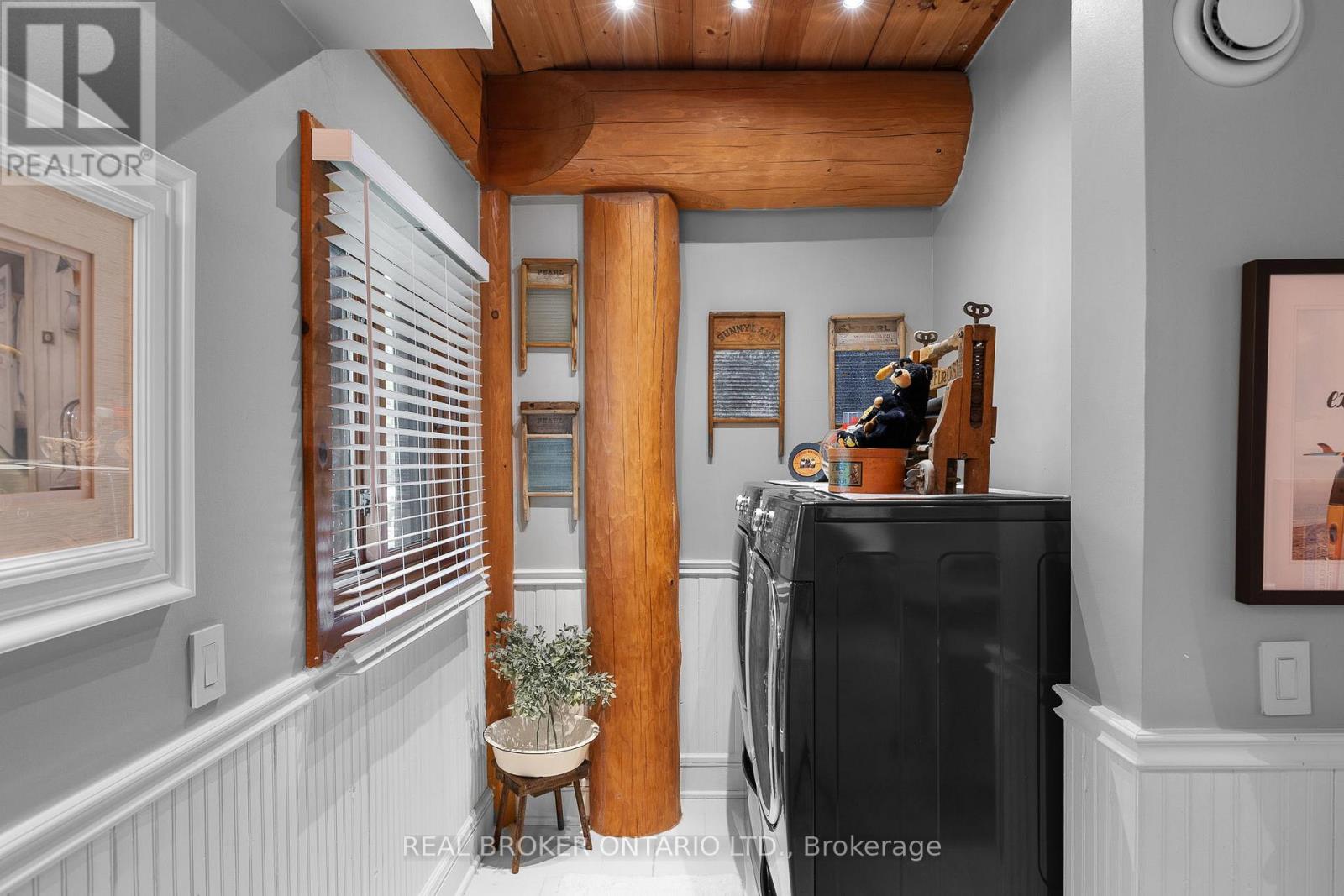 99 Creighton Street, Ramara (Atherley), Ontario  L3V 1B4 - Photo 23 - S12962850