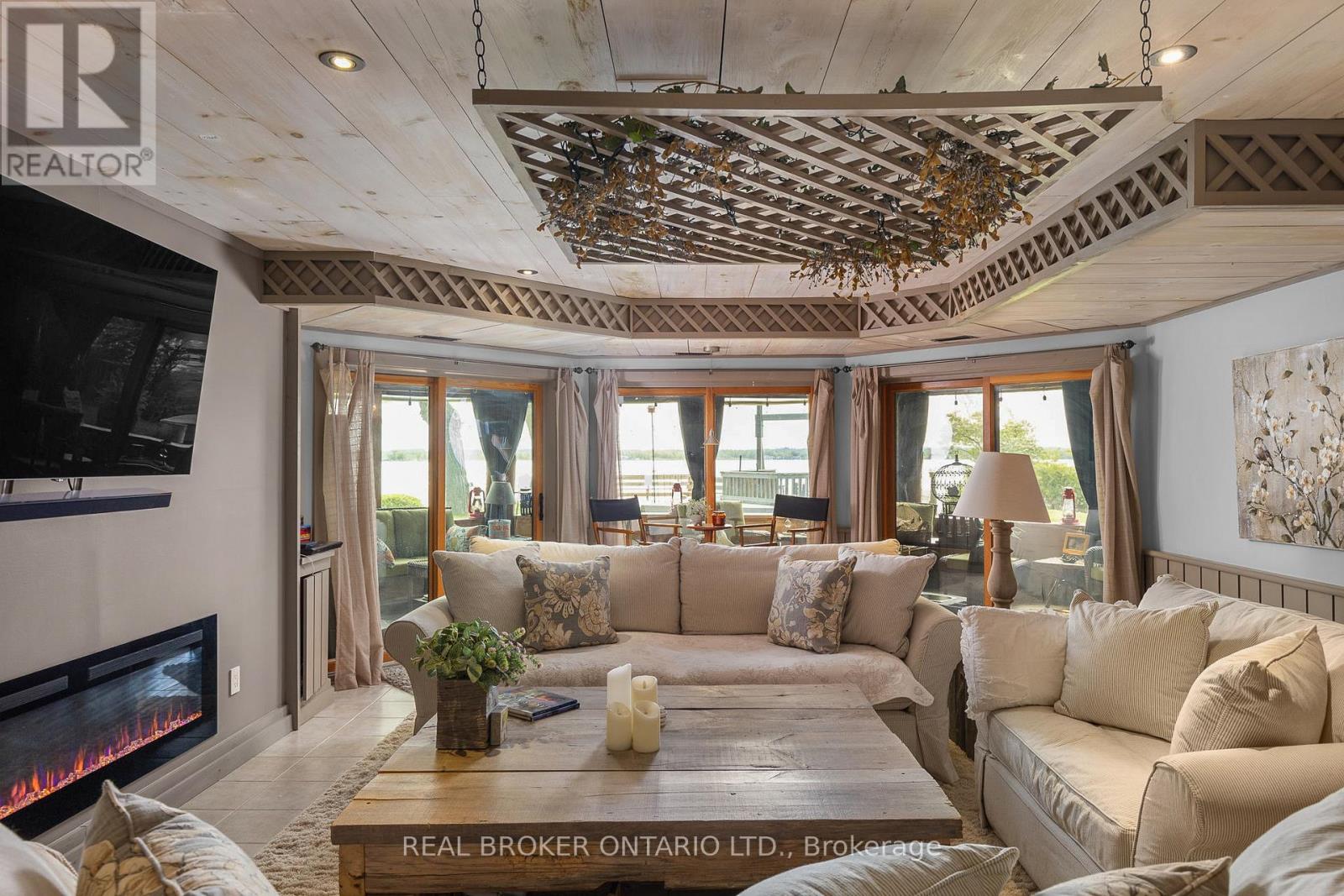 99 Creighton Street, Ramara (Atherley), Ontario  L3V 1B4 - Photo 28 - S12962850