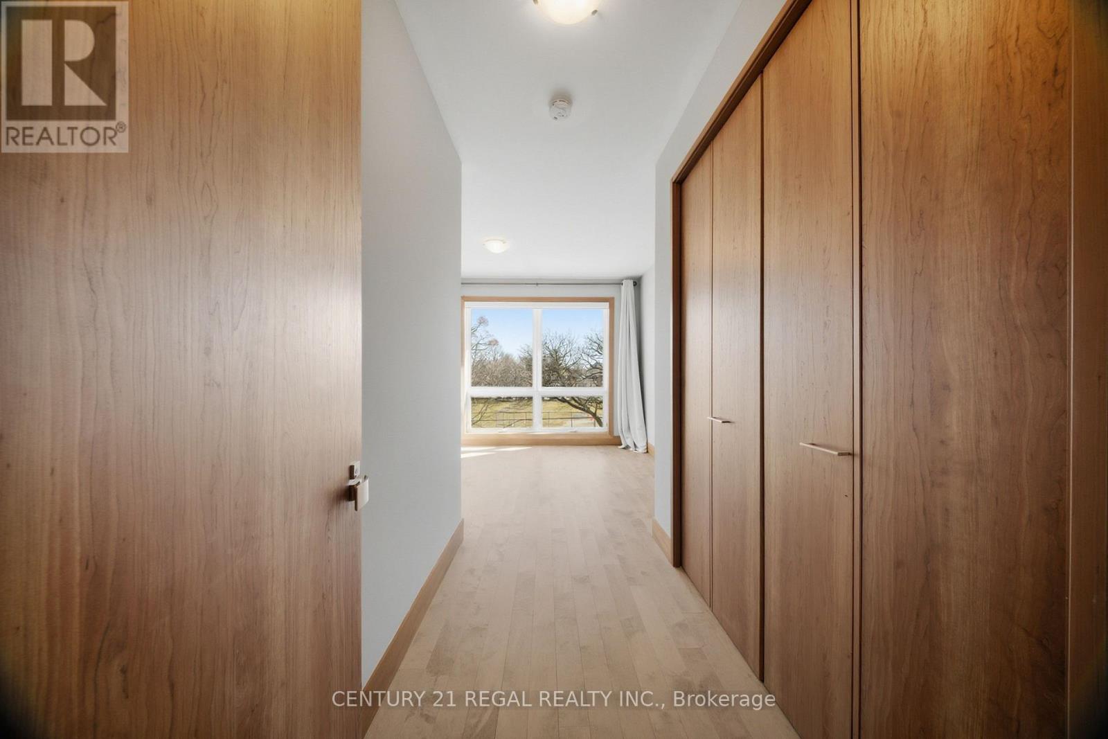 28a Twenty First Street, Toronto (Long Branch), Ontario  M8V 3L7 - Photo 17 - W12962784