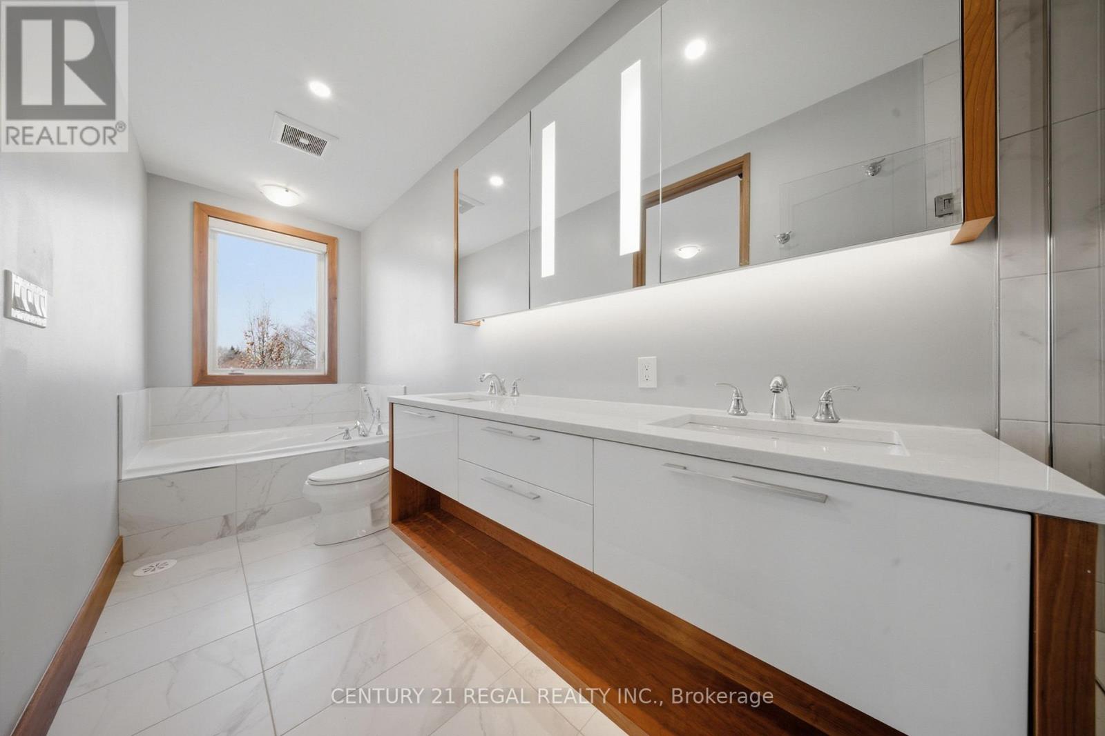 28a Twenty First Street, Toronto (Long Branch), Ontario  M8V 3L7 - Photo 28 - W12962784