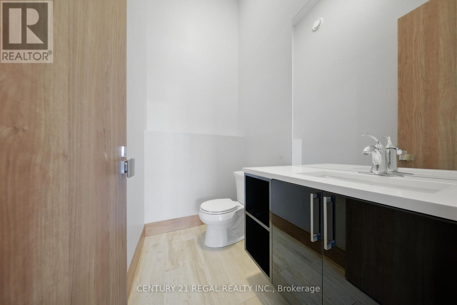 28a Twenty First Street, Toronto (Long Branch), Ontario  M8V 3L7 - Photo 35 - W12962784