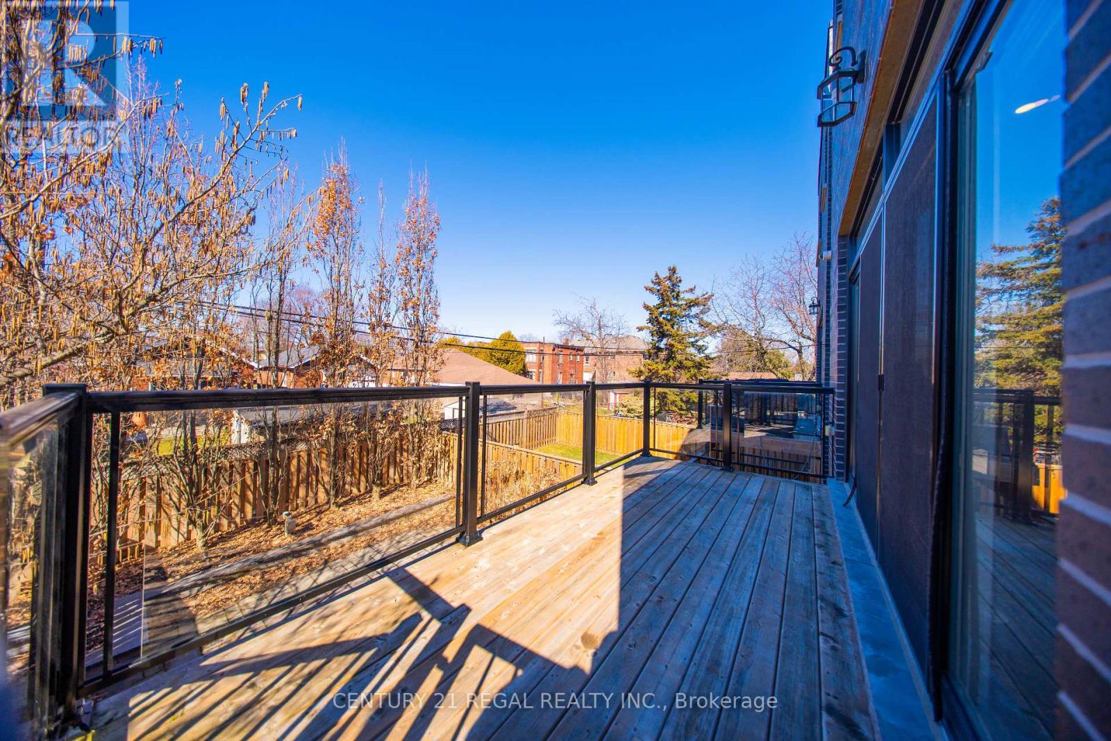 28a Twenty First Street, Toronto (Long Branch), Ontario  M8V 3L7 - Photo 37 - W12962784