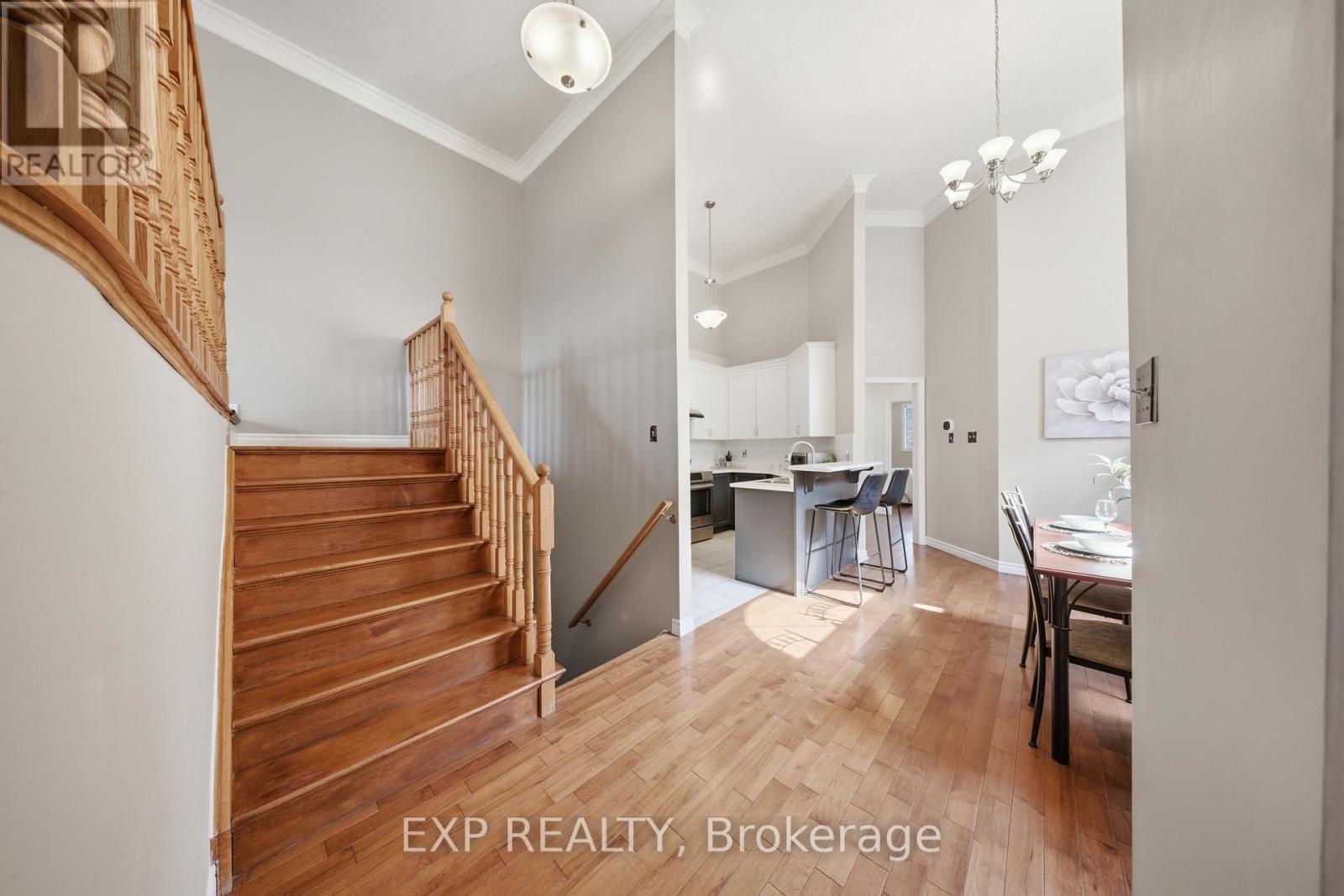 2305 Newcastle Crescent, Oakville, Ontario  L6M 4P5 - Photo 10 - W12962800