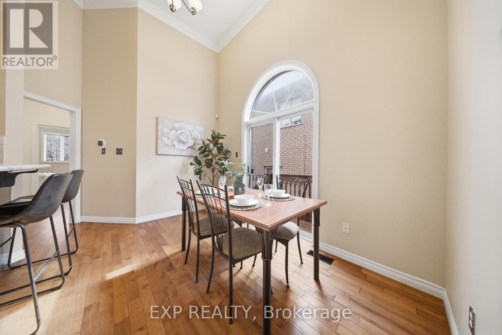 2305 Newcastle Crescent, Oakville, Ontario  L6M 4P5 - Photo 12 - W12962800