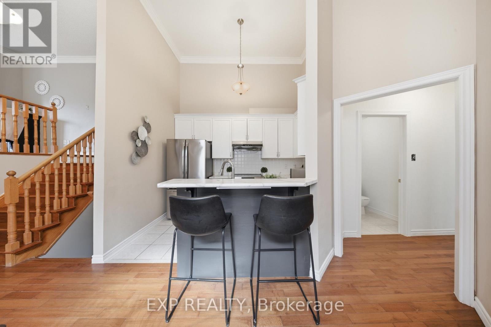 2305 Newcastle Crescent, Oakville, Ontario  L6M 4P5 - Photo 16 - W12962800