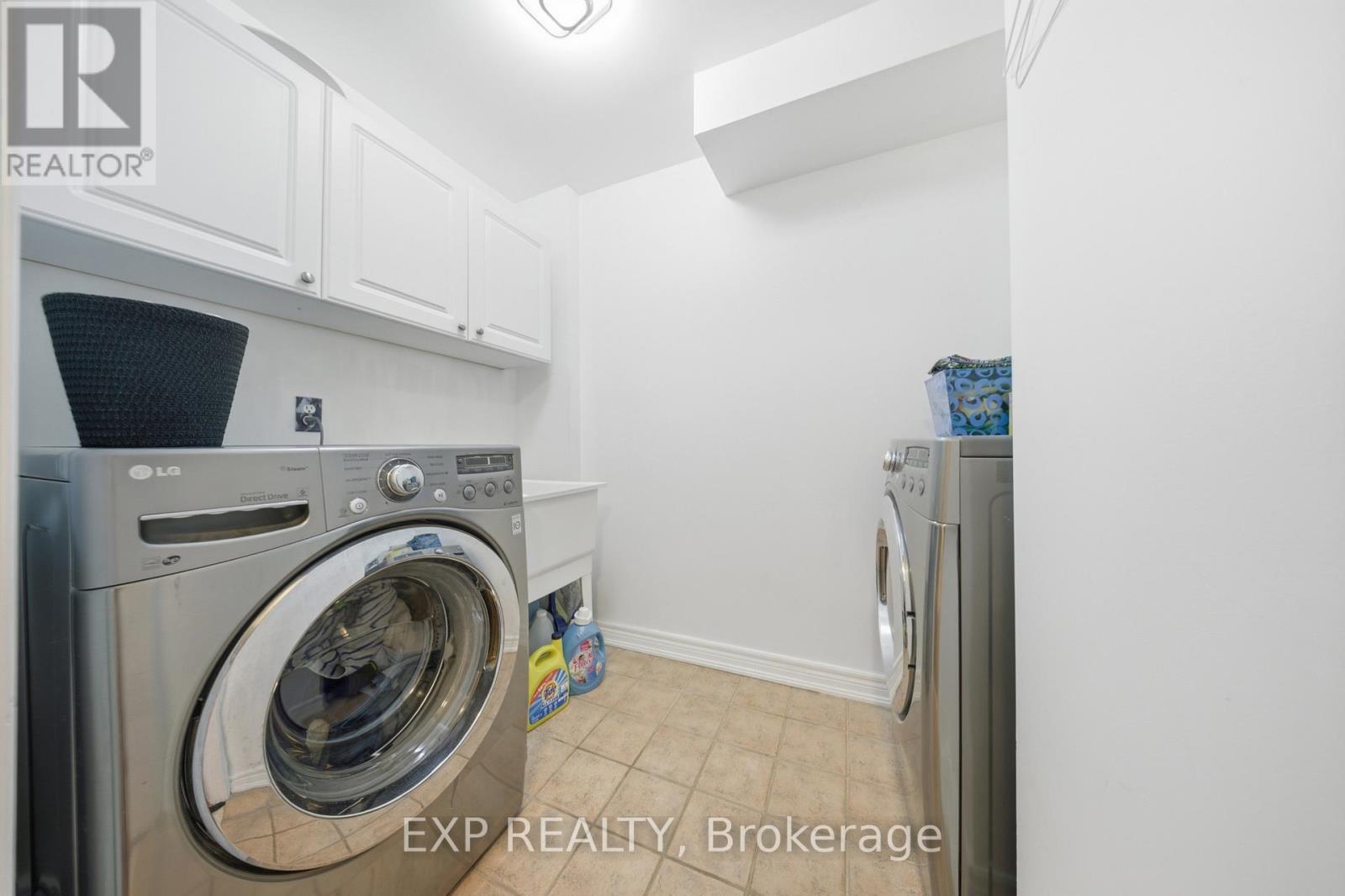 2305 Newcastle Crescent, Oakville, Ontario  L6M 4P5 - Photo 34 - W12962800