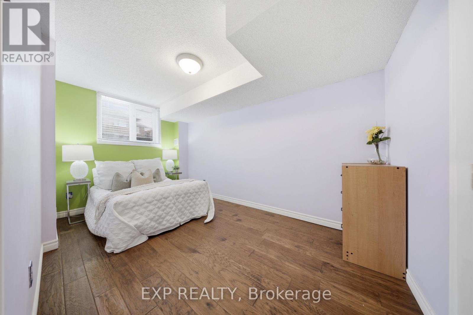 2305 Newcastle Crescent, Oakville, Ontario  L6M 4P5 - Photo 35 - W12962800