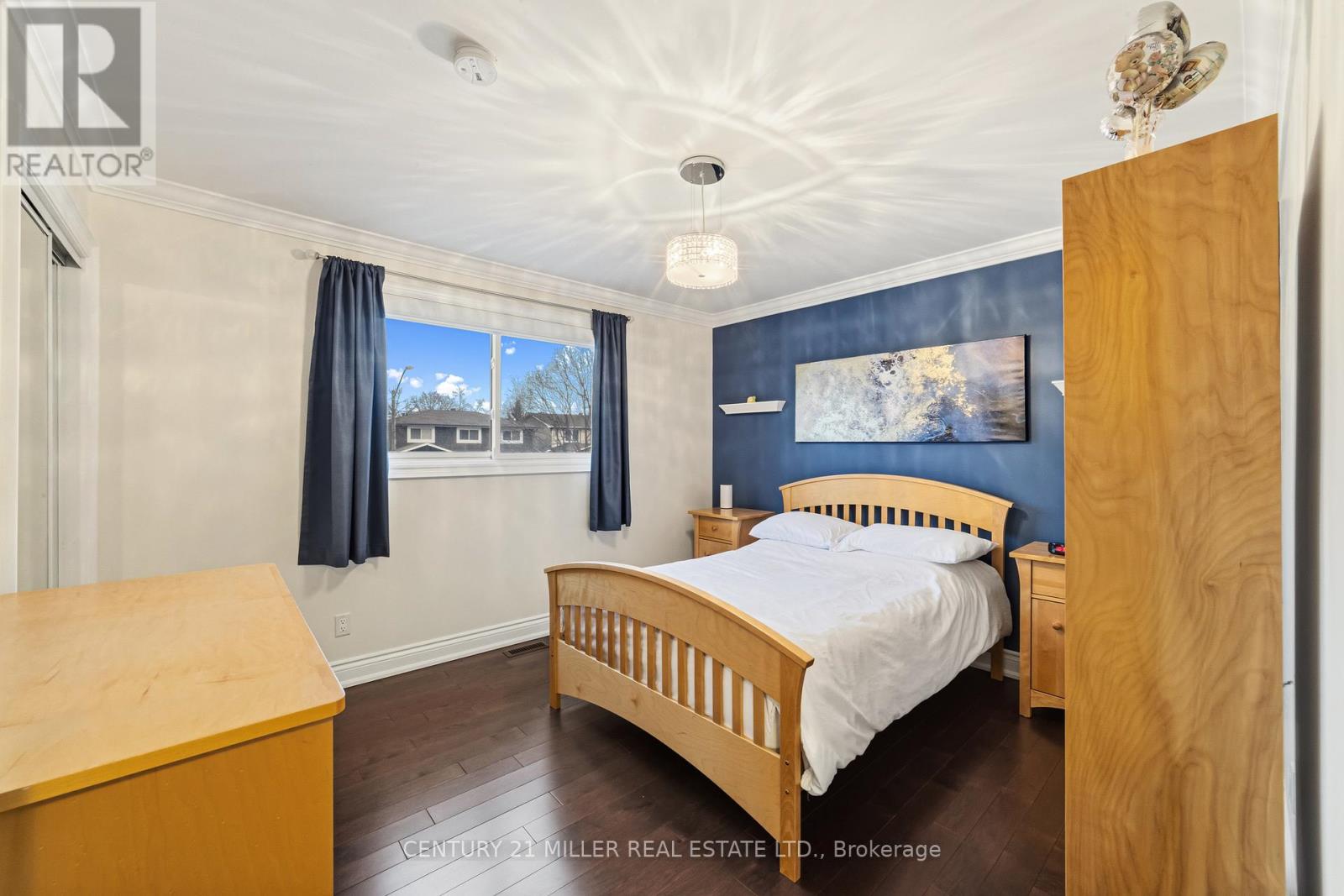 1745 Saltdene Terrace, Mississauga, Ontario  L4W 2E3 - Photo 27 - W12962840