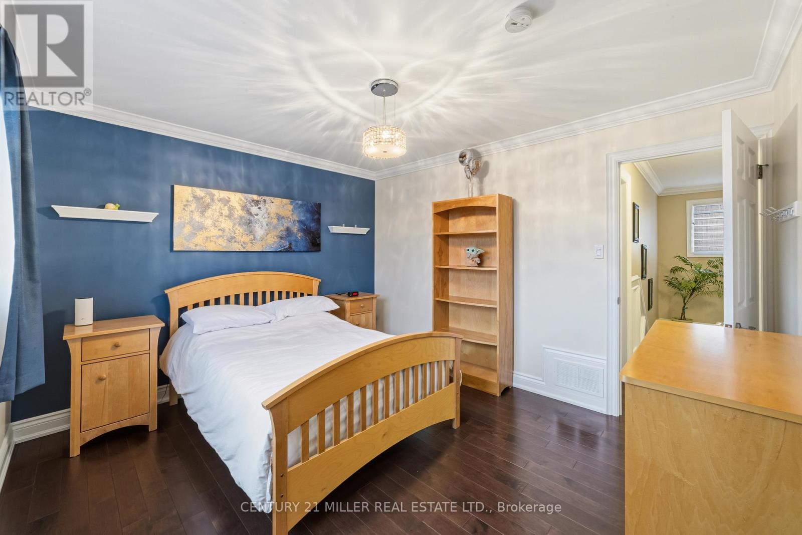 1745 Saltdene Terrace, Mississauga, Ontario  L4W 2E3 - Photo 28 - W12962840