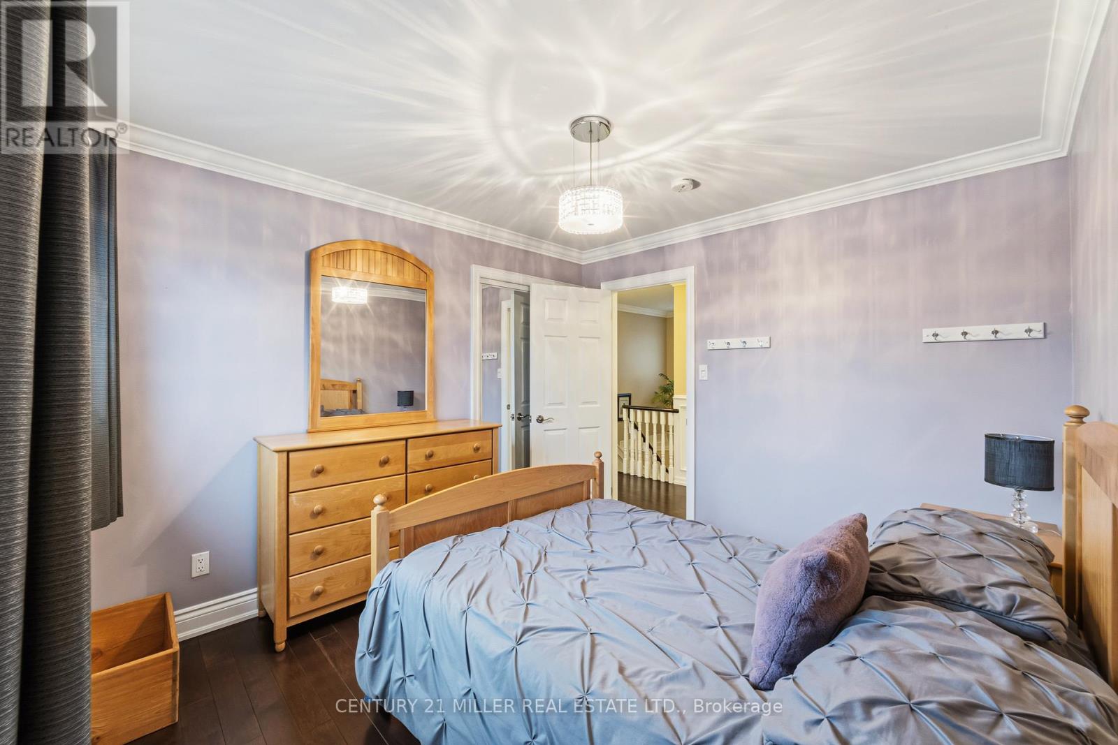 1745 Saltdene Terrace, Mississauga, Ontario  L4W 2E3 - Photo 30 - W12962840