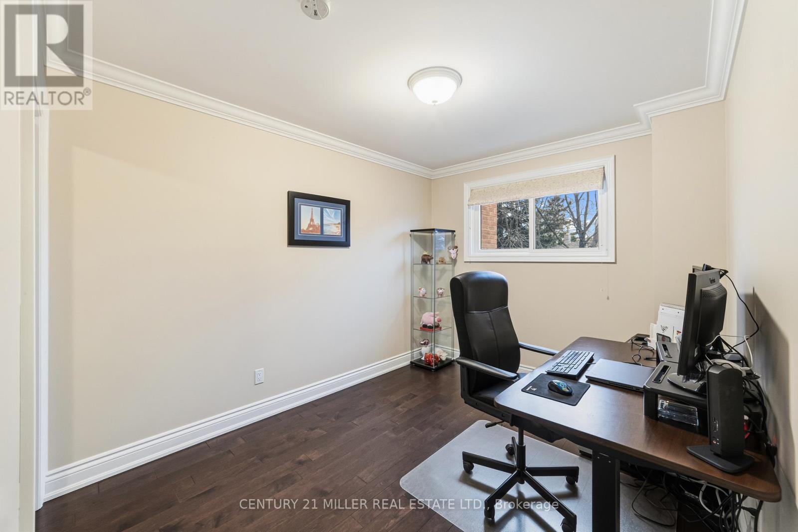 1745 Saltdene Terrace, Mississauga, Ontario  L4W 2E3 - Photo 31 - W12962840