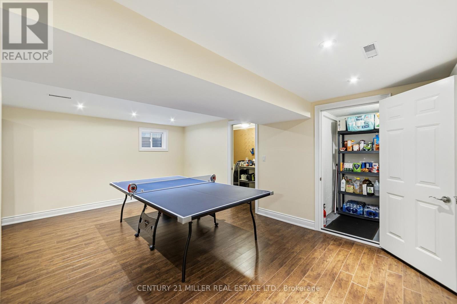 1745 Saltdene Terrace, Mississauga, Ontario  L4W 2E3 - Photo 38 - W12962840