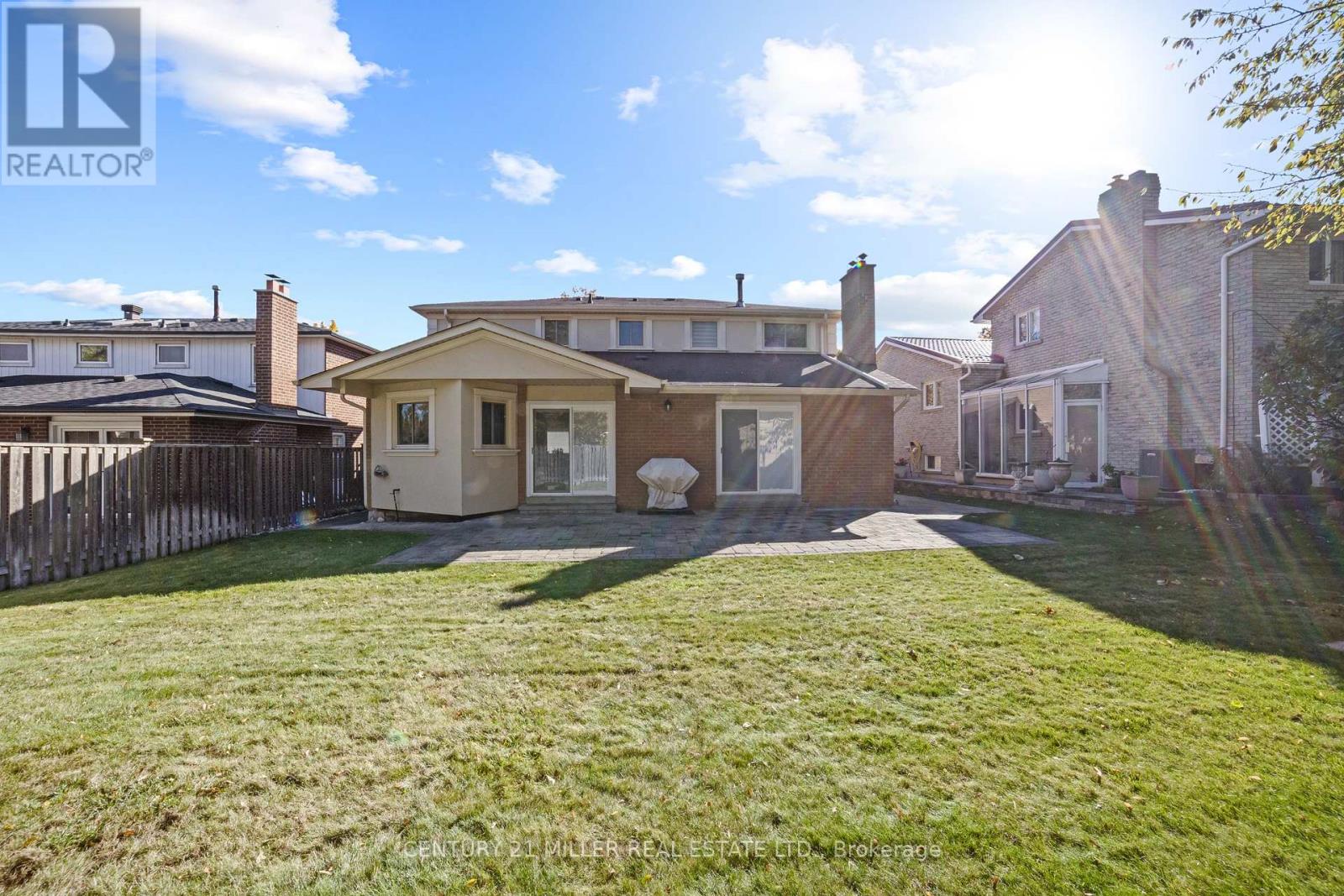 1745 Saltdene Terrace, Mississauga, Ontario  L4W 2E3 - Photo 47 - W12962840