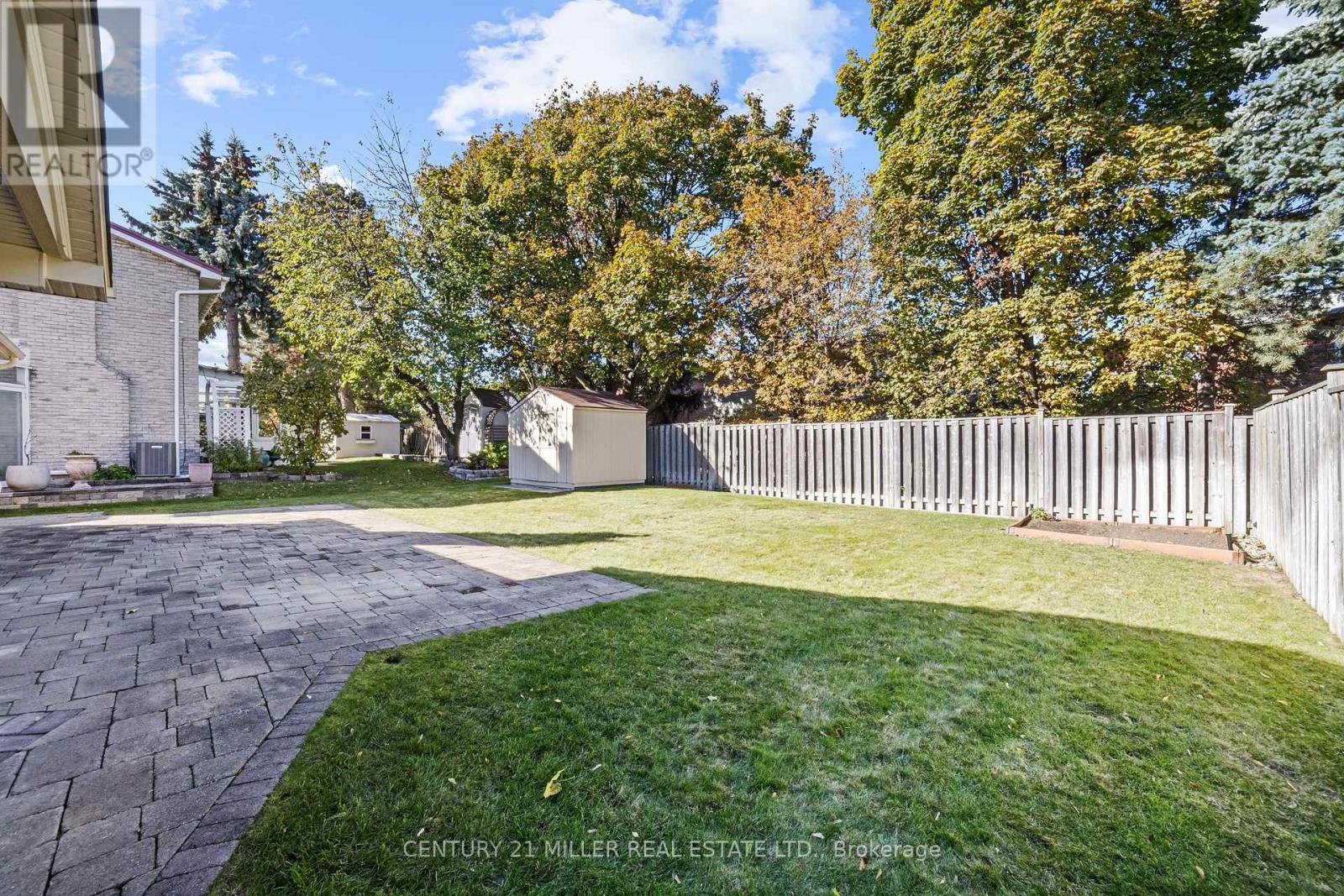 1745 Saltdene Terrace, Mississauga, Ontario  L4W 2E3 - Photo 48 - W12962840