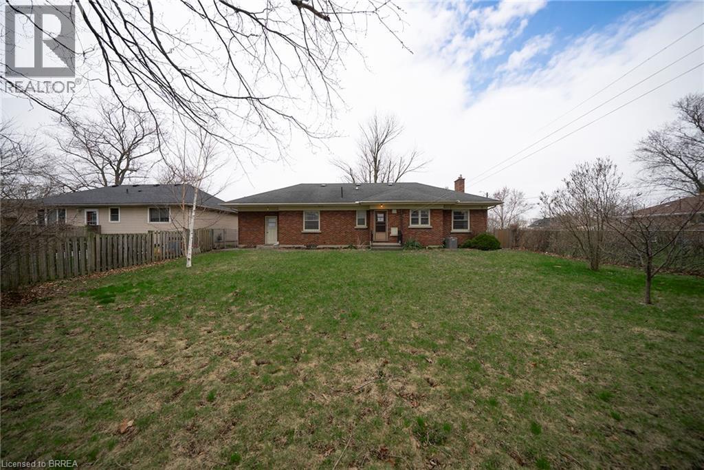 4 Lynnwood Drive, Brantford, Ontario  N3S 6S1 - Photo 22 - 40815947