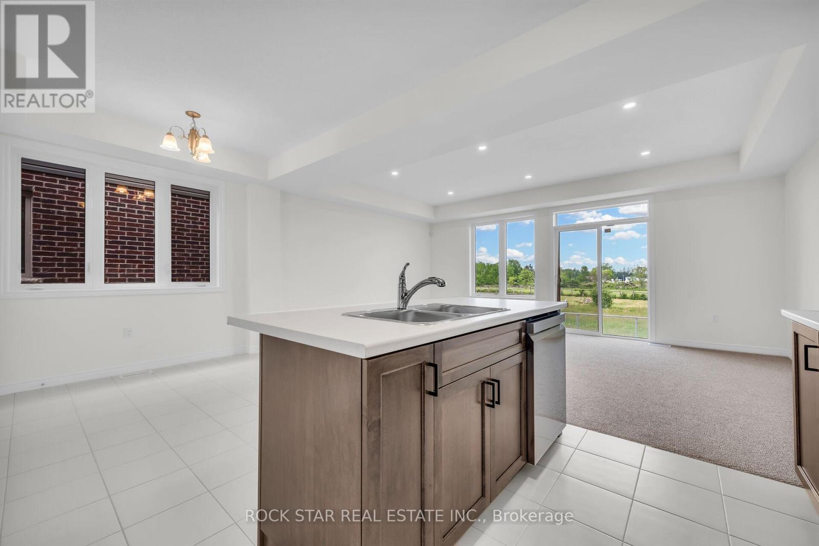 63 Lloyd Davies Way, Hamilton, Ontario  L0R 1C0 - Photo 12 - X12962798