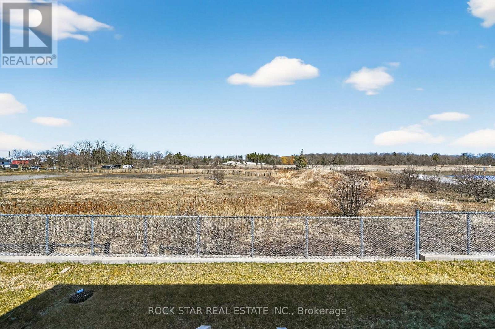 63 Lloyd Davies Way, Hamilton, Ontario  L0R 1C0 - Photo 4 - X12962798