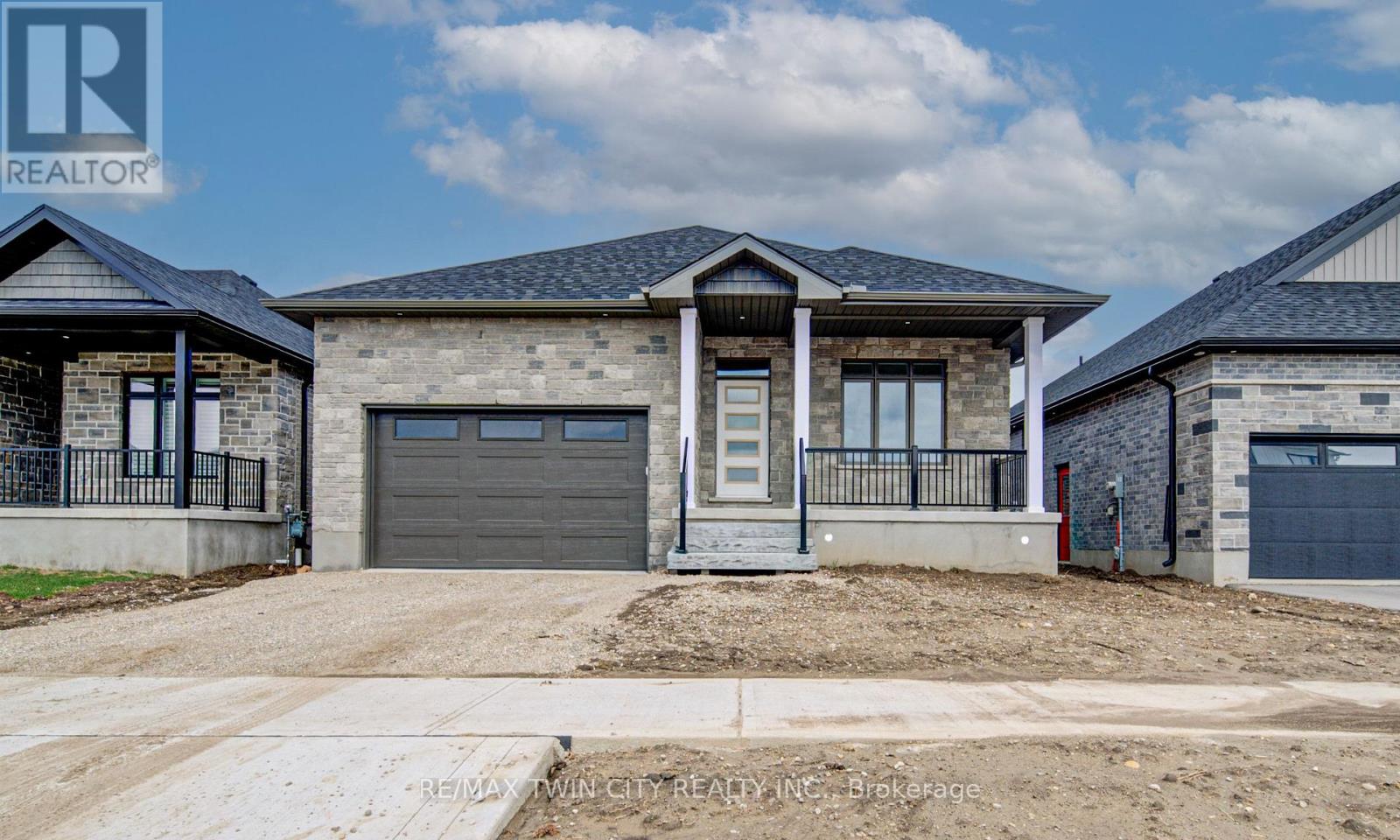 68 Weymouth Street, Woolwich, Ontario  N3B 0E6 - Photo 3 - X11922184