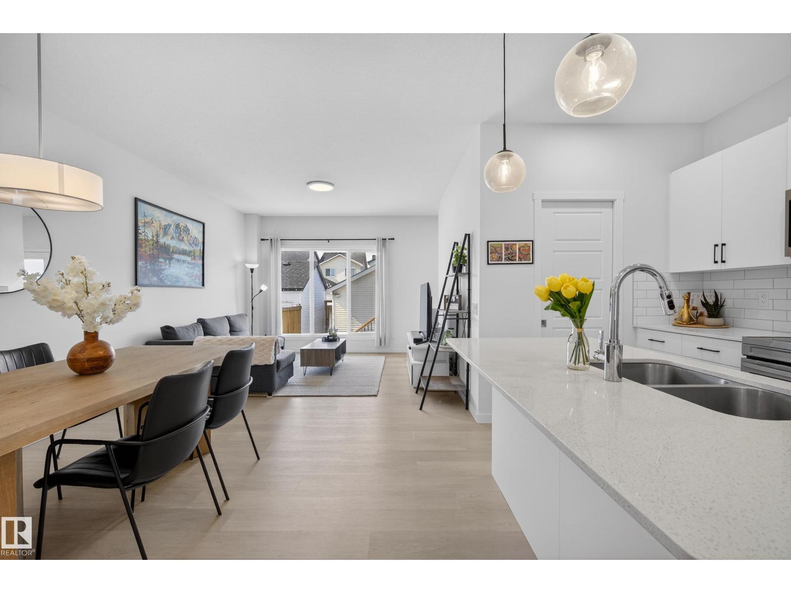 3670 ERLANGER RD NW, edmonton, Alberta