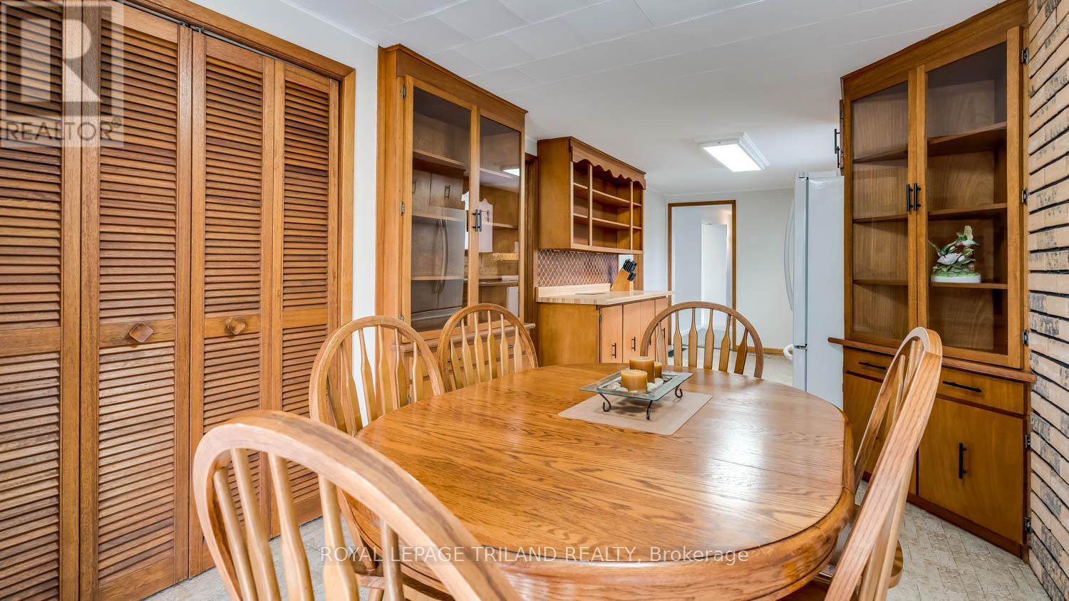 21 Oak Street, St. Thomas, Ontario  N5R 1R5 - Photo 13 - X12962874