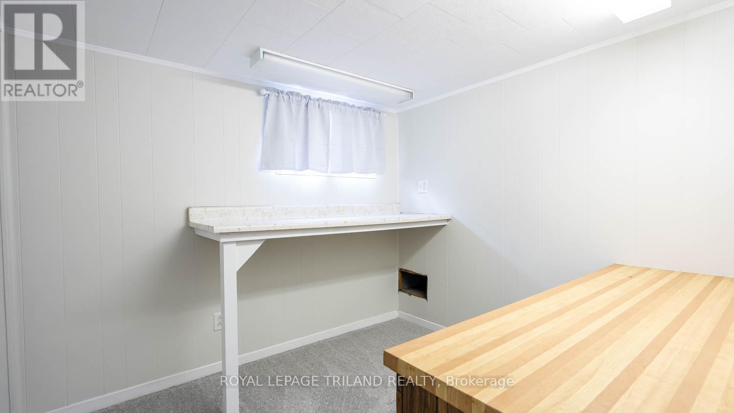 21 Oak Street, St. Thomas, Ontario  N5R 1R5 - Photo 20 - X12962874