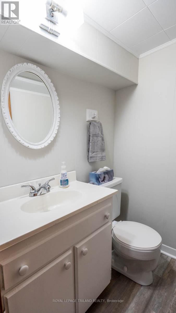 21 Oak Street, St. Thomas, Ontario  N5R 1R5 - Photo 21 - X12962874