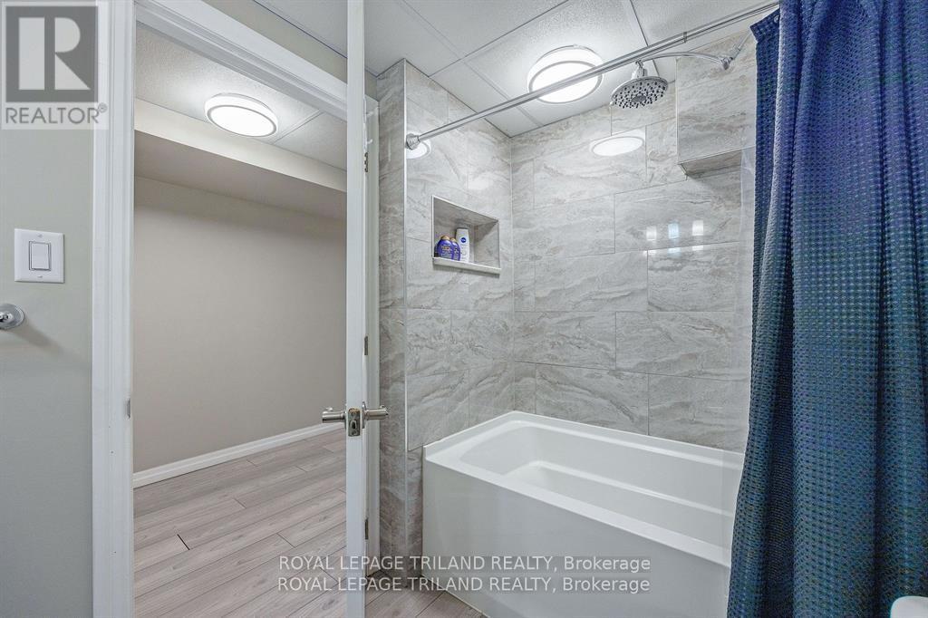 2349 Dauncey Crescent, London North, Ontario  N5X 0M2 - Photo 28 - X12962908