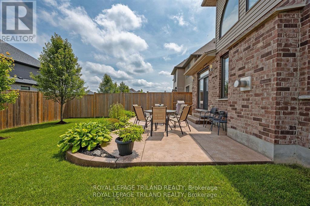 2349 Dauncey Crescent, London North, Ontario  N5X 0M2 - Photo 36 - X12962908