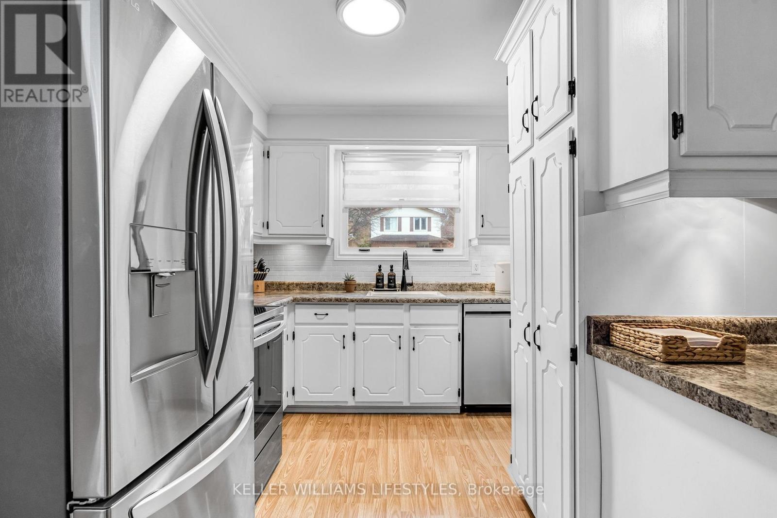 350 Highview Crescent, London South, Ontario  N6J 4E4 - Photo 16 - X12962912