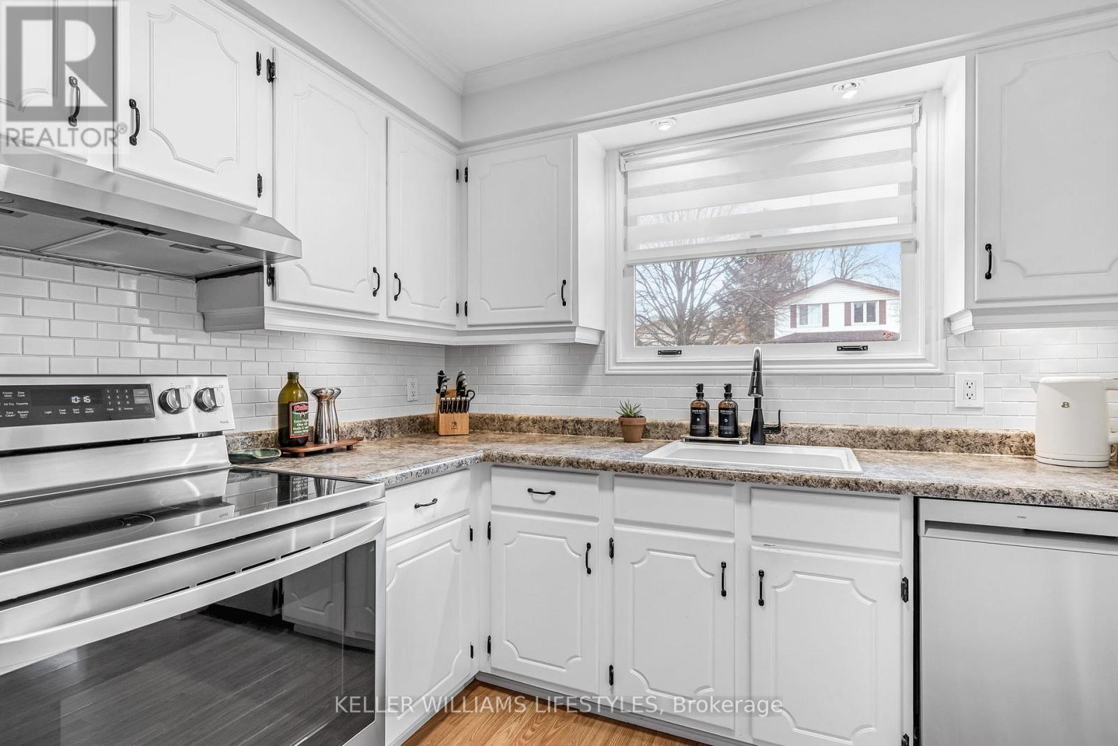 350 Highview Crescent, London South, Ontario  N6J 4E4 - Photo 19 - X12962912