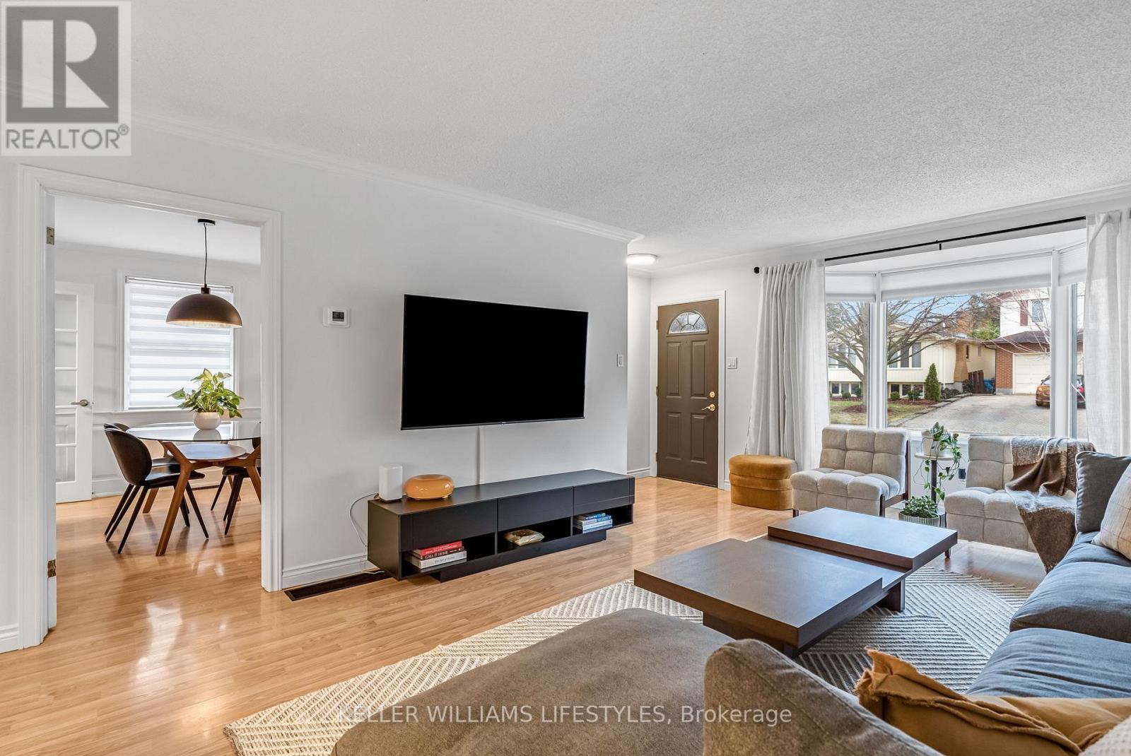 350 Highview Crescent, London South, Ontario  N6J 4E4 - Photo 8 - X12962912