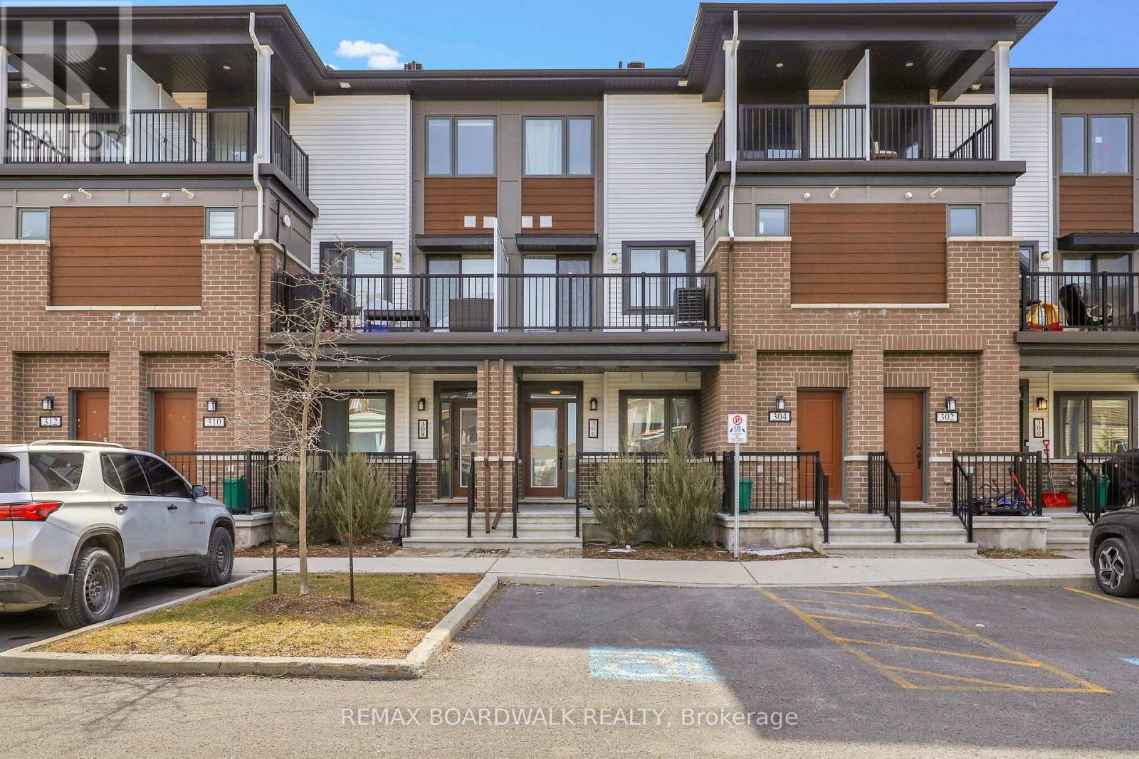 306 PILOT PRIVATE, Ottawa, Ontario