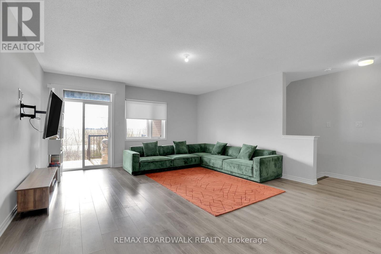 306 Pilot Private, Ottawa, Ontario  K2V 0S4 - Photo 11 - X12962888