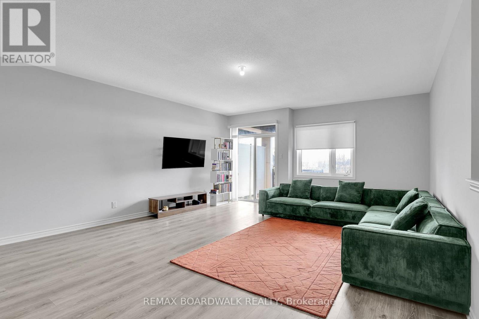 306 Pilot Private, Ottawa, Ontario  K2V 0S4 - Photo 13 - X12962888