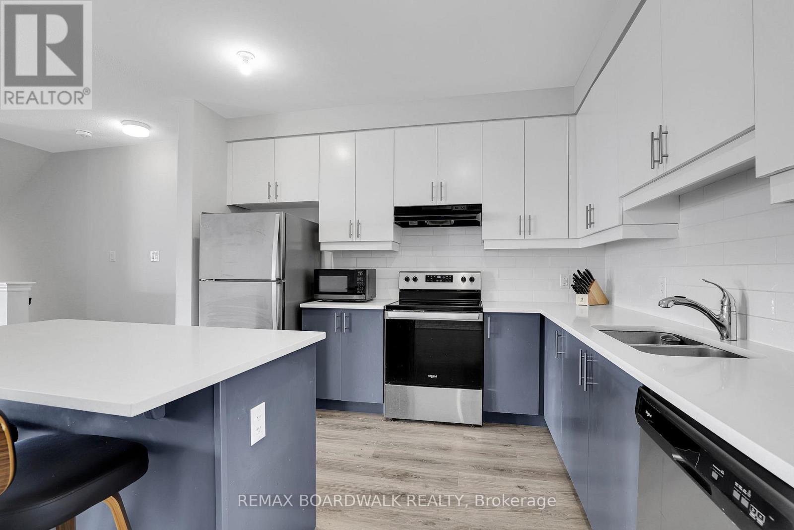 306 Pilot Private, Ottawa, Ontario  K2V 0S4 - Photo 19 - X12962888