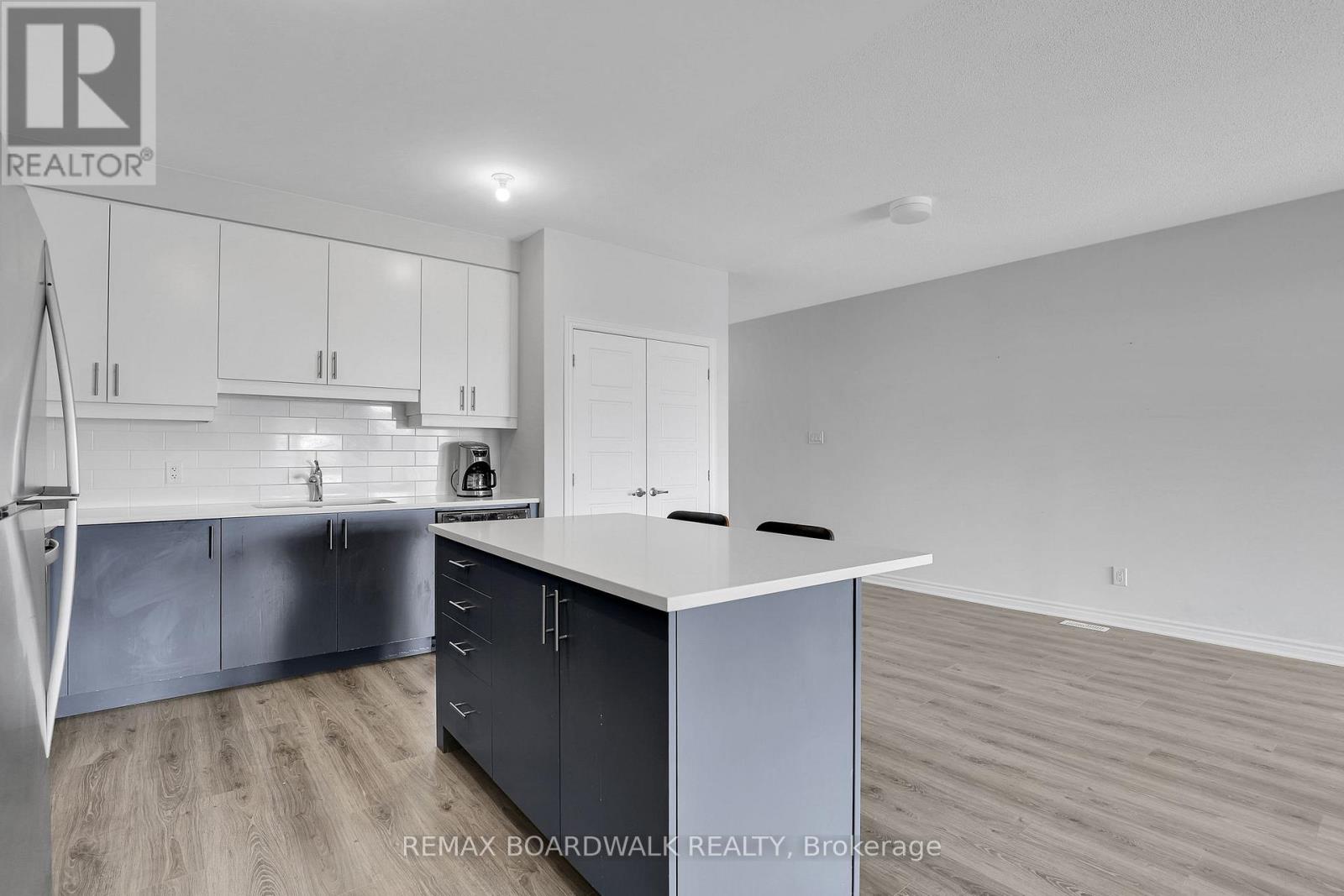 306 Pilot Private, Ottawa, Ontario  K2V 0S4 - Photo 20 - X12962888