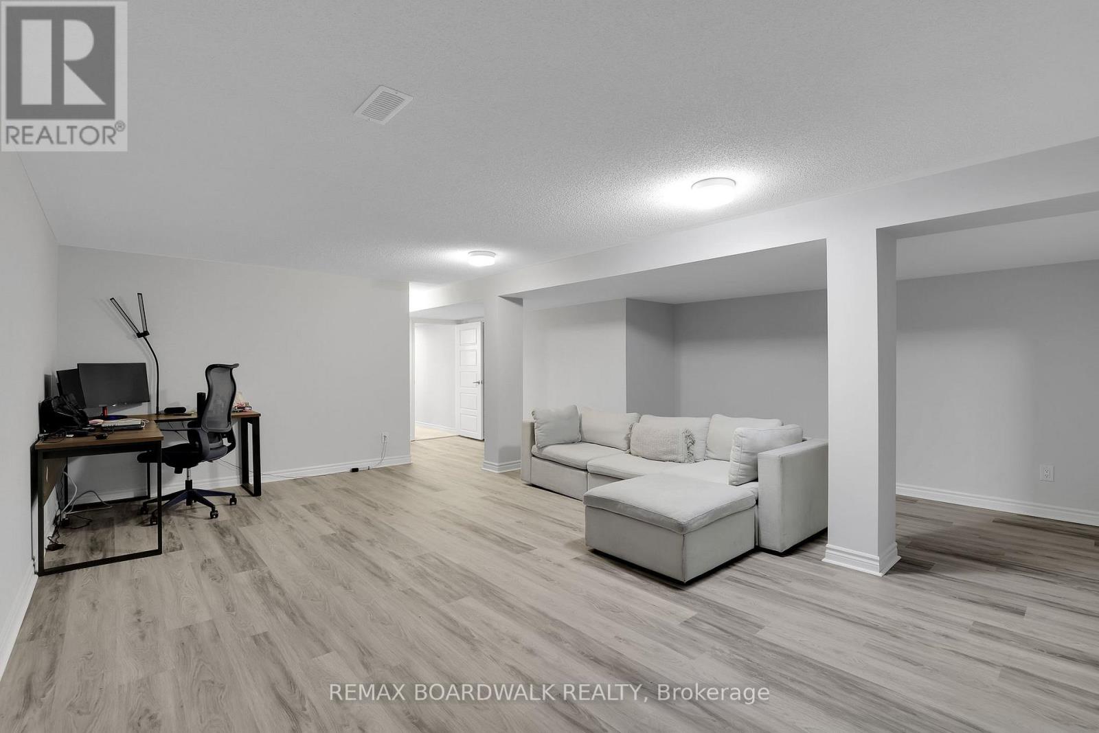 306 Pilot Private, Ottawa, Ontario  K2V 0S4 - Photo 4 - X12962888