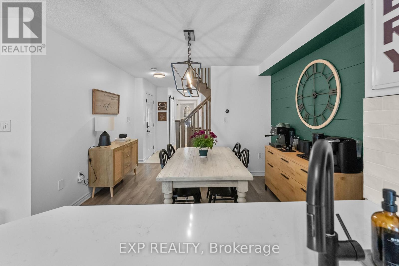 55 Hatt Court, Milton, Ontario  L9E 1G7 - Photo 11 - W12962878