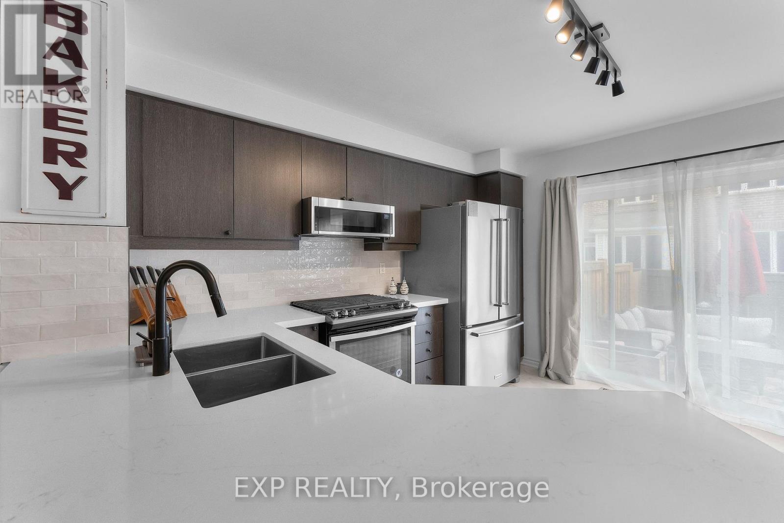 55 Hatt Court, Milton, Ontario  L9E 1G7 - Photo 19 - W12962878